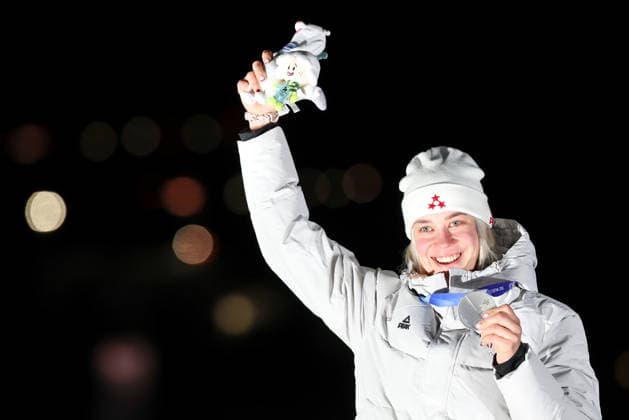 OLYMPICS - Winter Olympic Games, Olympische Spiele, Olympia, OS Milano Cortina 2026 CORTINA D AMPEZZO,ITALY,10.FEB.26 - OLYMPICS, LUGE - Winter Olympic Games Milano Cortina 2026, women, singles, run 3 and 4, medal ceremony. Image shows the rejoicing of Elina Bota (LAT). Keywords: medal.  GEPAxpictures xMaticxKlansek