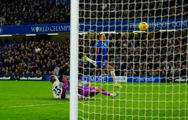 Joao Pedro of Chelsea scores the opening goal Chelsea v Leeds United, Premier League, Football, Stamford Bridge, London, UK - 10 Feb 2026London Stamford Bridge United Kingdom EDITORIAL USE ONLY No use with unauthorised audio, video, data, fixture lists, club league logos or live services. Online in-match use limited to 120 images, no video emulation. No use in betting, games or single club league player publications.  Copyright: xJavierxGarcia Shutterstockx 16537163l