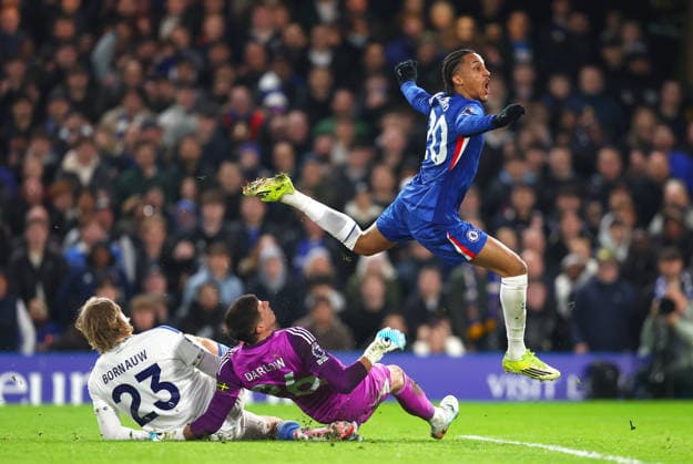 London, England, 10th February 2026. Joao Pedro of Chelsea scores the first goal during the Chelsea vs Leeds United Premier League match at Stamford Bridge, London. Picture credit should read: Paul Terry Sportimage EDITORIAL USE ONLY. No use with unauthorised audio, video, data, fixture lists, club league logos or live services. Online in-match use limited to 120 images, no video emulation. No use in betting, games or single club league player publications. SPI_021_PT_Chelsea_v_Leeds_United SPI-4517-0022