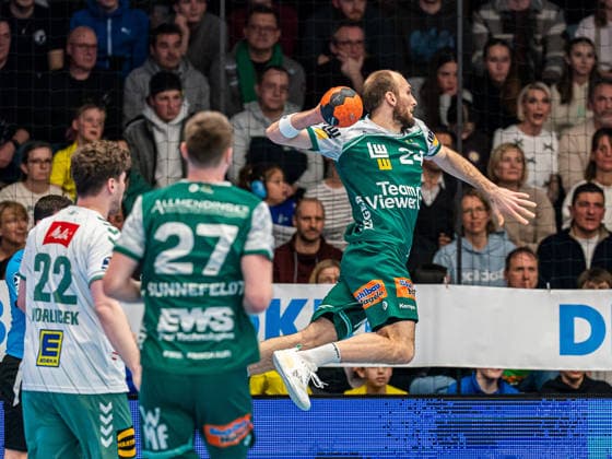 Marcel Schiller Frisch Auf Goeppingen, 24 from outside, Frisch Auf Goeppingen vs GWD Minden, Handball, 1 Bundesliga, Men, Season 2025 2026, 10 02 2026, Frisch Auf Goeppingen vs GWD Minden, Handball, 1 Bundesliga, Men, Season 2025 2026, 10 02 2026 Goeppingen Copyright: xEibner-Pressefoto MichaelxSchmidx EP_MST