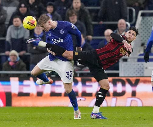 Liverpool, England, 10th February 2026. Jarrad Branthwaite of Everton and Evanilson of Bournemouth during the Everton vs AFC Bournemouth Premier League match at Hill Dickinson Stadium, Liverpool. Picture credit should read: Andrew Yates Sportimage EDITORIAL USE ONLY. No use with unauthorised audio, video, data, fixture lists, club league logos or live services. Online in-match use limited to 120 images, no video emulation. No use in betting, games or single club league player publications. SPI_028_AY_Everton_Leeds SPI-4516-0026