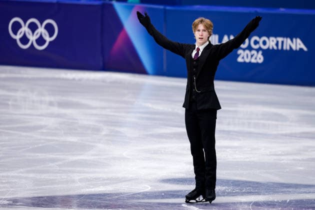2026-02-10 Figure skating, Eiskunstlauf - Milano Cortina 2026 Winter Olympics - Day 4 MILAN, ITALY - FEBRUARY 10: Stephen Gogolev of Canada competing in the Men Single Skating - Short Program during Day 4 of Figure Skating - Milano Cortina 2026 Winter Olympics at Milano Ice Skating Arena on February 10, 2026 in Milan, Italy. (Photo by Joris Verwijst BSR Agency) Milan Italy Content not available for redistribution in The Netherlands directly or indirectly through any third parties. Copyright: xBSRxAgencyx
