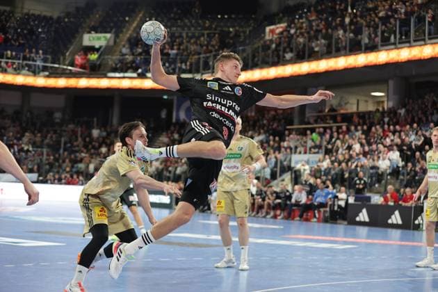 10 02 2026 Handball 1 Bundesliga DAIKIN HBL Season 2025 2026 20 Matchday HC Erlangen Metropolregion Nürnberg HCE TSV Hannover Burgdorf Die Recken DaMa xdaxmax Sander Andreassen Overjordet 8, HC Erlangen HCE