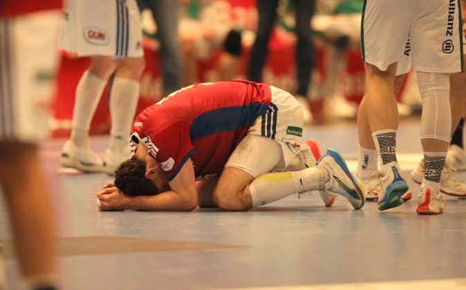 Photo Disappointment after the final whistle among the HSV players, here Elias KOFLER lies on the ground Handball Men 1 Bundesliga on Tue 10 02 2026 HSV Handball SC DHFK Leipzig
