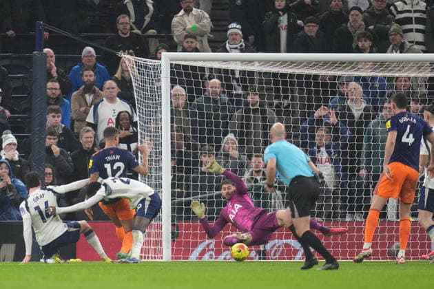 Premier League Tottenham Hotspur v Newcastle Untied Malick Thiaw of Newcastle United scores to make it 1-0 during the Premier League match Tottenham Hotspur vs Newcastle Untied at Tottenham Hotspur Stadium, London, United Kingdom on 10 February 2026 (Photo by Harvey Murphy News Images) Copyright: xHarveyxMurphy NewsxImagesx