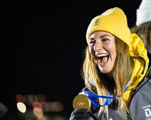 MILANO CORTINA 2026 - OLYMPISCHE WINTERSPIELE - CORTINA D™AMPEZZO - RODELN - FRAUEN EINZEL ** NUR FÜR REDAKTIONELLE ZWECKE ** EDITORIAL USE ONLY **<p>10 02 2026-Cortina d™Ampezzo: Olympische Winterspiele Milano Cortina 2026 Rodeln Cortina Sliding Centre Event: Frauen Einzel 3.-4. Lauf im Foto: Riesenjubel bei Julia Taubitz 1 (Deutschland) nach dem Gewinn der Goldmedaille. ( Italien Venetien Cortina d™Ampezzo Copyright: SaschaxFromm *** MILANO CORTINA 2026 OLYMPIC WINTER GAMES CORTINA D™AMPEZZO LUNGING WOMEN SINGLE FOR EDITORIAL PURPOSES ONLY p 10 02 2026 Cortina d™Ampezzo Olympic Winter Games Milano Cortina 2026 Luge Cortina Sliding Center Event Women Single 3 4 Run in photo Huge cheers for Julia Taubitz 1 Germany after winning the gold medal Italy Veneto Cortina d™Ampezzo Copyright SaschaxFromm Copyright: SaschaxFromm doc84ipqfpfeozm7ilka3g ,EDITORIAL USE ONLY