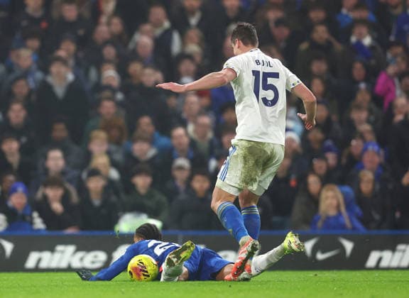 London, England, 10th February 2026. Joao Pedro of Chelsea is pushed in the back by Jaka Bijol of Leeds United to concede a penalty during the Chelsea vs Leeds United Premier League match at Stamford Bridge, London. Picture credit should read: Paul Terry Sportimage EDITORIAL USE ONLY. No use with unauthorised audio, video, data, fixture lists, club league logos or live services. Online in-match use limited to 120 images, no video emulation. No use in betting, games or single club league player publications. SPI_033_PT_Chelsea_v_Leeds_United SPI-4517-0034