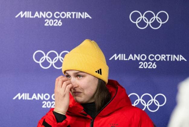 MILANO CORTINA 2026 - OLYMPISCHE WINTERSPIELE - CORTINA D™AMPEZZO - RODELN - FRAUEN EINZEL ** NUR FÜR REDAKTIONELLE ZWECKE ** EDITORIAL USE ONLY **<p>10 02 2026-Cortina d™Ampezzo: Olympische Winterspiele Milano Cortina 2026 Rodeln Cortina Sliding Centre Event: Frauen Einzel 3.-4. Lauf im Foto: Tränen bei Merle Fräbel 5 (Deutschland) ( Italien Venetien Cortina d™Ampezzo Copyright: SaschaxFromm *** MILANO CORTINA 2026 OLYMPIC WINTER GAMES CORTINA D™AMPEZZO LUNGING WOMEN SINGLE FOR EDITORIAL PURPOSES ONLY p 10 02 2026 Cortina d™Ampezzo Olympic Winter Games Milano Cortina 2026 Luge Cortina Sliding Centre Event Women Single 3 4 Run in photo Tears at Merle Fräbel 5 Germany Italy Veneto Cortina d™Ampezzo Copyright SaschaxFromm Copyright: SaschaxFromm doc84ipuvqzu2r2ulnha53 ,EDITORIAL USE ONLY