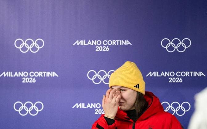 MILANO CORTINA 2026 - OLYMPISCHE WINTERSPIELE - CORTINA D™AMPEZZO - RODELN - FRAUEN EINZEL ** NUR FÜR REDAKTIONELLE ZWECKE ** EDITORIAL USE ONLY **<p>10 02 2026-Cortina d™Ampezzo: Olympische Winterspiele Milano Cortina 2026 Rodeln Cortina Sliding Centre Event: Frauen Einzel 3.-4. Lauf im Foto: Tränen bei Merle Fräbel 5 (Deutschland) ( Italien Venetien Cortina d™Ampezzo Copyright: SaschaxFromm *** MILANO CORTINA 2026 OLYMPIC WINTER GAMES CORTINA D™AMPEZZO LUNGING WOMEN SINGLE FOR EDITORIAL PURPOSES ONLY p 10 02 2026 Cortina d™Ampezzo Olympic Winter Games Milano Cortina 2026 Luge Cortina Sliding Centre Event Women Single 3 4 Run in photo Tears at Merle Fräbel 5 Germany Italy Veneto Cortina d™Ampezzo Copyright SaschaxFromm Copyright: SaschaxFromm doc84ipuvrf79spvg81e01 ,EDITORIAL USE ONLY