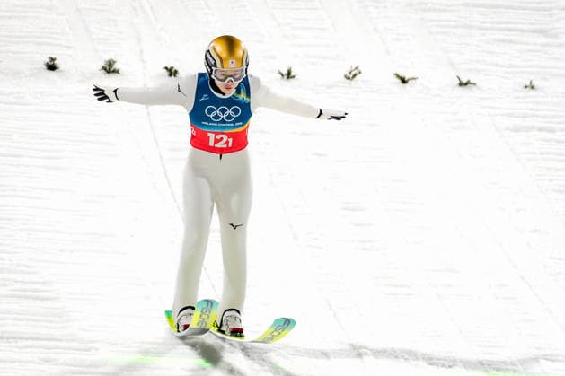 OLYMPICS - Winter Olympic Games, Olympische Spiele, Olympia, OS Milano Cortina 2026 PREDAZZO,ITALY,10.FEB.26 - OLYMPICS, Ski jumping, Skispringen, Ski, nordisch - Winter Olympic Games Milano Cortina 2026, normal hill, mixed team. Image shows Nozomi Maruyama (JPN).  GEPAxpictures xMatthiasxTrinkl