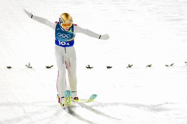 OLYMPICS - Winter Olympic Games, Olympische Spiele, Olympia, OS Milano Cortina 2026 PREDAZZO,ITALY,10.FEB.26 - OLYMPICS, Ski jumping, Skispringen, Ski, nordisch - Winter Olympic Games Milano Cortina 2026, normal hill, mixed team. Image shows Stephan Embacher (AUT).  GEPAxpictures xMatthiasxTrinkl