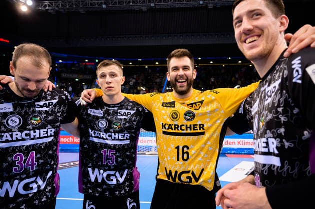 Stuttgart HBL 25 26 TVB Stuttgart ThSV Eisenach Goalkeeper Miljan Vujovic Stuttgart smiling smiling smiling smiling Stuttgart Porsche Arena Baden Württemberg Germany