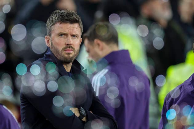 West Ham United v Manchester United, ManU Premier League Manchester United head coach Michael Carrick during the West Ham United v Manchester United Premier League match at the London Stadium, London, England on 10 February 2026 Credit: Phil Duncan Every Second Media Editorial use only. All images are copyright Every Second Media Limited. No images may be reproduced without prior permission. All rights reserved. Premier League and Football League images are subject to licensing agreements with Football DataCo Limited. see https: www.football-dataco.com Copyright: xIMAGO EveryxSecondxMediax ESM-1794-0004 PhilxDuncanx xEveryxSecondxMediax