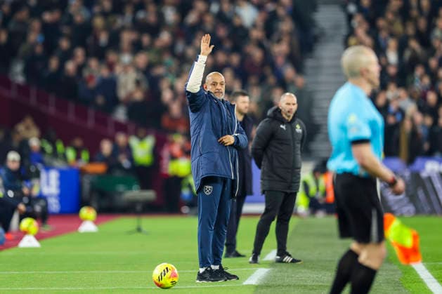West Ham United v Manchester United, ManU Premier League West Ham United Manager Nuno Espirito Santo POR reacts and gestures during the West Ham United v Manchester United Premier League match at the London Stadium, London, England on 10 February 2026 Credit: Phil Duncan Every Second Media Editorial use only. All images are copyright Every Second Media Limited. No images may be reproduced without prior permission. All rights reserved. Premier League and Football League images are subject to licensing agreements with Football DataCo Limited. see https: www.football-dataco.com Copyright: xIMAGO EveryxSecondxMediax ESM-1794-0010 PhilxDuncanx xEveryxSecondxMediax