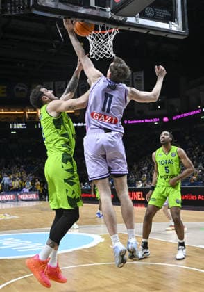 Alba Berlin v TOFAS - Basketball Champions League BERLIN, GERMANY - FEBRUARY 10: Moses Wood (11) of Alba Berlin in action during the Basketball Champions League Round of 16 Group J fourth match between Alba Berlin and TOFAS at Uber Arena in Berlin, Germany on February 10, 2026. Halil Sagirkaya Anadolu Berlin Germany. Editorial use only. Please get in touch for any other usage.  Copyright: x2026xAnadoluxHalilxSagirkayax