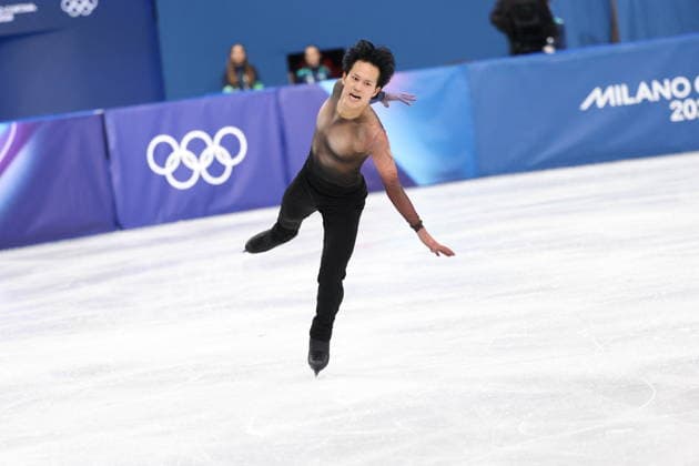 Winter Olympics - Adam Siao Him Fa At Men s Single Skating - Short Program Adam Siao Him Fa of Team France competes in Men s Single Skating - Short Program on day four of the Milano Cortina 2026 Winter Olympic Games, Olympische Spiele, Olympia, OS at Milano Ice Skating Arena on February 10, 2026 in Milan, Italy. Photo by Alexis Jumeau ABACAPRESS.COM Milan Italy  Copyright: xJumeauxAlexis ABACAx