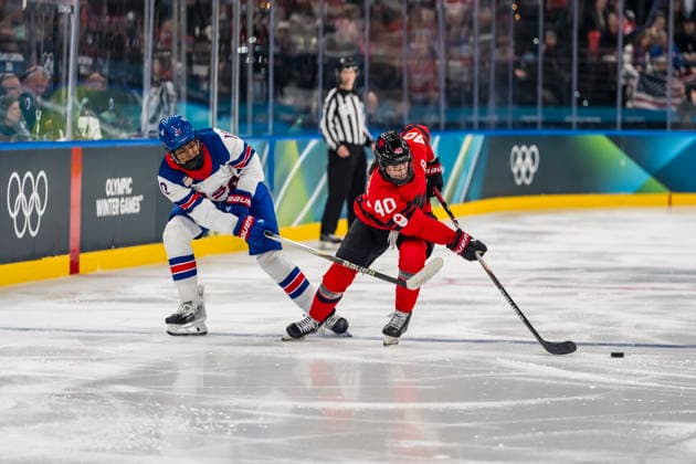February 10, 2026, Milan, Lombardy, USA: Forward Blayre Turnbull 40 of Team Canada plays against Team USA in the Preliminary Round Group A at the Milano Santagiulia Ice hockey, Eishockey Arena in MILAN, Italy during the 2026 Milano Cortina Winter Olympics. Team USA defeats Canada, 5-0. Olympics 2026: Milano Cortina: Ice Hockey WomenÃ¢â‚¬â ¢S: Blayre Turnbull  - ZUMAa161 20260210_aaa_a161_090 Copyright: xWalterxG.xArcexSr.x