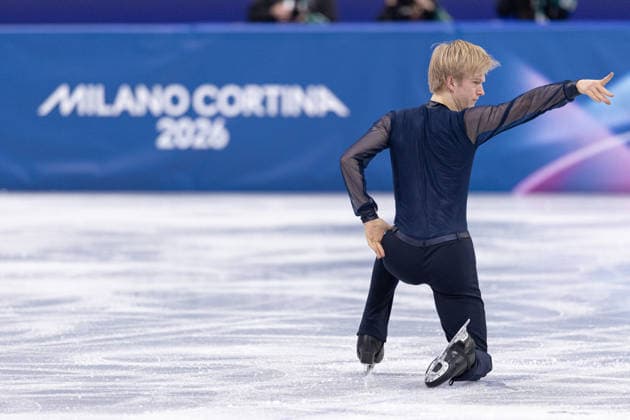 Winter Olympics - Men s Single Skating - Short Program AJ Daniel Grassl of Team Italy competes in Men s Single Skating - Short Program on day four of the Milano Cortina 2026 Winter Olympic Games, Olympische Spiele, Olympia, OS at Milano Ice Skating Arena on February 10, 2026 in Milan, Italy. Photo by Alexis Jumeau ABACAPRESS.COM Milan  Copyright: xJumeauxAlexis ABACAx