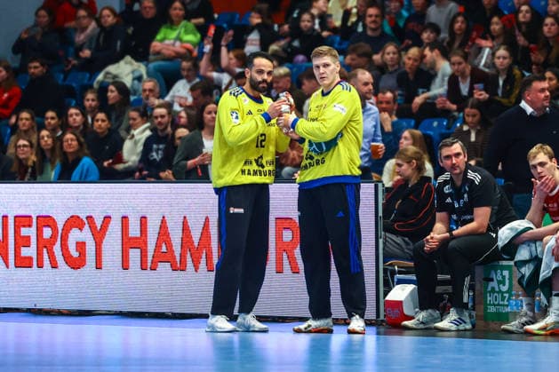 Handball I Men I Season 2025 2026 I Bundesliga I 20 Matchday I HSV Hamburg SC DHFK Leipzig I 10 02 2026 Mohamed Essam Moustafa El Tayar 12, HSV Hamburg Robin Haug 16, HSV Hamburg Copyright: xLobeca RalfxHomburgx