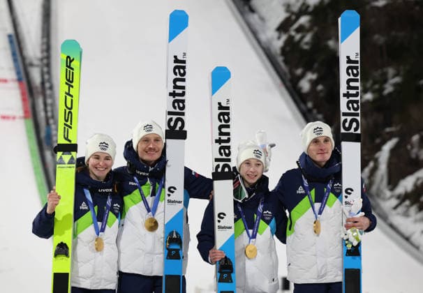 260210 -- PREDAZZO, Feb. 10, 2026 -- Gold medalists Anze Lanisek, Domen Prevc, Nika Prevc and Nika Vodan of Slovenia pose for a photo during the awarding ceremony of the Ski jumping, Skispringen, Ski, nordisch mixed team match at the Milan-Cortina 2026 Olympic Winter games, Winterspiele,Spiele, Summer games in Predazzo, Italy, Feb. 10, 2026. MICO2026ITALY-PREDAZZO-OLYMPIC WINTER GAMES-SKI JUMPING-MIXED TEAM HuangxWei  (MICO2026)ITALY-PREDAZZO-OLYMPIC WINTER GAMES-SKI JUMPING-MIXED TEAM IMAGO HuangxWei  imago images 0847274374
