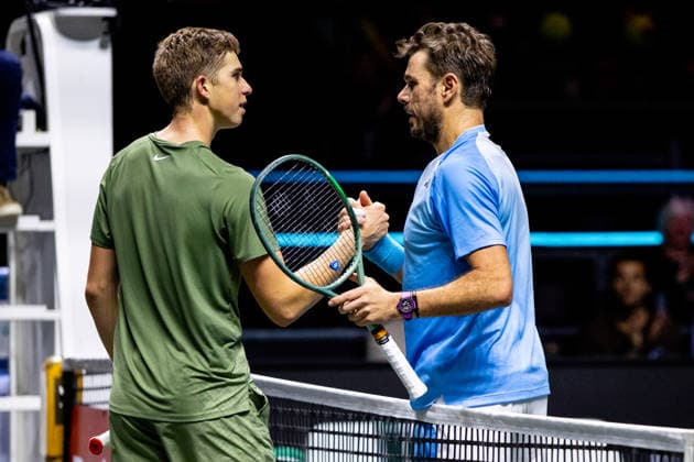 ROTTERDAM, NETHERLANDS - FEBRUARY 11: Thijs Boogaard of the Netherlands and Stan Wawrinka of Switzerland shake hands after their Men s Singles First Round match during Day Three of the ABN AMRO Open at the Rotterdam Ahoy on February 11, 2026 in Rotterdam, Netherlands. (Photo by Rene Nijhuis) SPO  Copyright: xRenexNijhuis