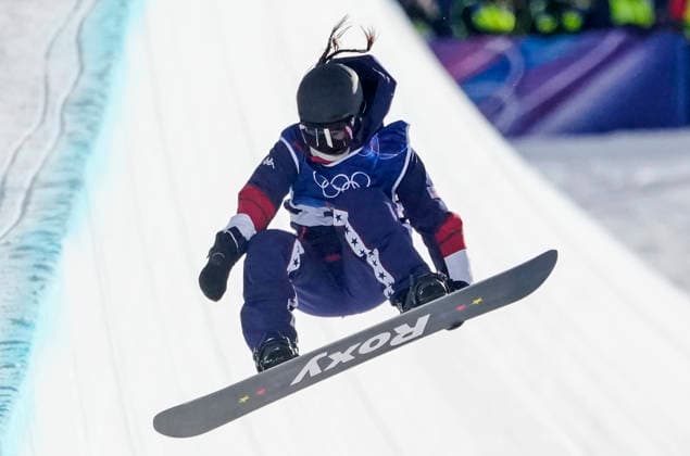 Chloe Kim of the United States competes in the Women s Snowboard Halfpipe qualifications at the Milano Cortina 2026 Winter Olympic Games, Olympische Spiele, Olympia, OS in Livigno, Italy, on Wednesday, February 11, 2026.  OLY20260211819 BOBxSTRONG