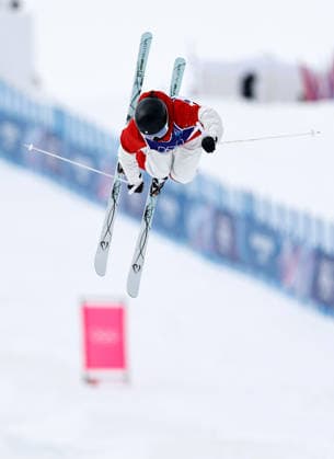 (260211) -- LIVIGNO, Feb. 11, 2026 -- Li Ruilin of China competes during the freestyle skiing women s moguls qualification at the Milan-Cortina 2026 Olympic Winter games, Winterspiele,Spiele, Summer games in Livigno, Italy, Feb. 11, 2026. ) (MICO2026)ITALY-LIVIGNO-OLYMPIC WINTER GAMES-FREESTYLE SKIING-WOMEN S MOGULS-QUALIFICATION WangxPeng 