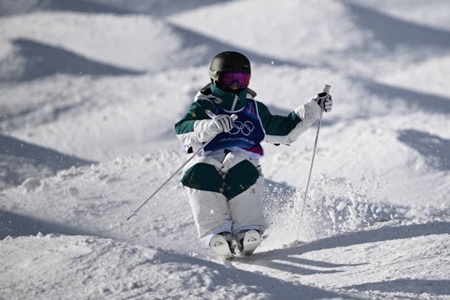 2026 WINTER Olympic Games, Olympische Spiele, Olympia, OS Charlotte Wilson of Australia in action duringthe warm up runs ahead of the Freestyle Skiing Women™s Moguls final at the Livigno aerials and moguls park on day 5 of the 2026 Milano Cortina Winter Olympic Games in Sondrio, Italy, Wednesday, February 11, 2026. ( NO ARCHIVING, EDITORIAL USE ONLY MILANO LOMBARDY ITALY  Copyright: xDANxHIMBRECHTSx 20260212152231128276