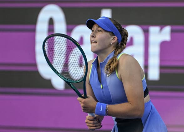Qatar TotalEnergies Open 2026 - Day Four DOHA, QATAR FEBRUARY 11: Mirra Andreeva competes against Victoria Mboko of Canada in the Round of 16 on Day Four of the Qatar TotalEnergies Open, part of the Hologic WTA, Tennis Damen Tour, at the Khalifa International Tennis and Squash Complex on February 11, 2026 in Doha, Qatar. Doha Qatar  Copyright: xArturxWidakx originalFilename:widak-qatartot260211_npU73.jpg