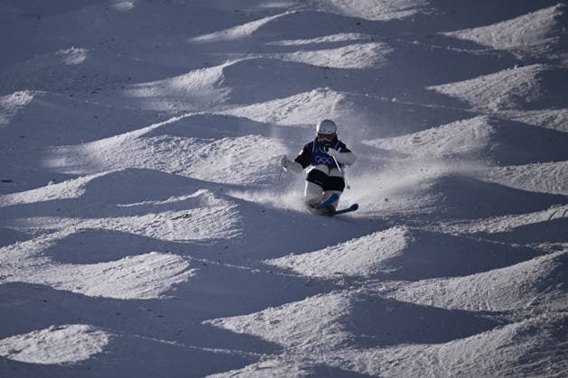 2026 WINTER Olympic Games, Olympische Spiele, Olympia, OS Rino Yanagimoto of Japan in action during the Freestyle Skiing Women™s Moguls final run 1 at the Livigno aerials and moguls park on day 5 of the 2026 Milano Cortina Winter Olympic Games in Sondrio, Italy, Wednesday, February 11, 2026. ( NO ARCHIVING, EDITORIAL USE ONLY MILANO LOMBARDY ITALY  Copyright: xDANxHIMBRECHTSx 20260212140000038599