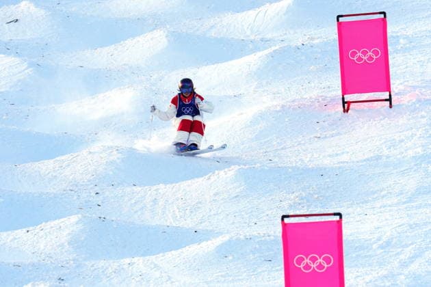 February 11, 2026, Livigno, Italy: Maia Schwinghammer, of Canada, competes in the women s moguls F1 final at the Milano Cortina 2026 Winter Olympic Games, Olympische Spiele, Olympia, OS in Livigno, Italy on Wednesday, Feb. 11, 2026. Canada News - February 11, 2026  - ZUMAc35_ 20260211_zaf_c35_029 Copyright: xSeanxKilpatrickx