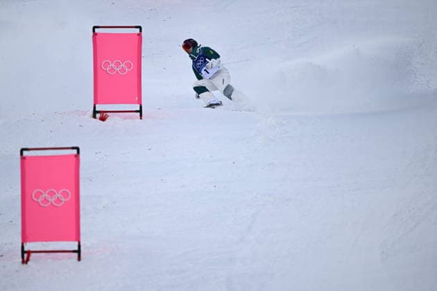 2026 WINTER Olympic Games, Olympische Spiele, Olympia, OS Jakara Anthony of Australia goes off course during her 2nd run in the Freestyle Skiing Women™s Moguls final at the Livigno aerials and moguls park on day 5 of the 2026 Milano Cortina Winter Olympic Games in Sondrio, Italy, Wednesday, February 11, 2026. ( NO ARCHIVING, EDITORIAL USE ONLY MILANO LOMBARDY ITALY  Copyright: xDANxHIMBRECHTSx 20260212121946518482