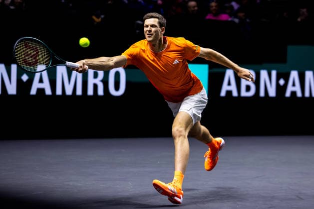 ROTTERDAM, NETHERLANDS - FEBRUARY 11: Hubert Hurkacz of Poland plays a forehand in his Men s Singles First Round match against Alexander Bublik of Kazakhstan during Day Three of the ABN AMRO Open at the Rotterdam Ahoy on February 11, 2026 in Rotterdam, Netherlands. (Photo by Rene Nijhuis) SPO  Copyright: xRenexNijhuis
