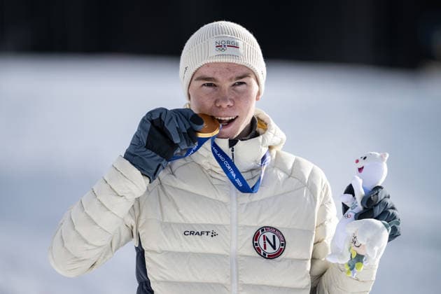 Jens Luraas Oftebro ( Norwegen ) mit Goldmedaille, Nordic Combined Individual Men, Milano Cortina 2026 Olympic Games, Olympische Spiele, Olympia, OS 11-02-2026 *** Jens Luraas Oftebro Norway with gold medal, Nordic Combined Individual Men, Milano Cortina 2026 Olympic Games 11 02 2026 Copyright: HMBxMedia MarcxNiemeyer