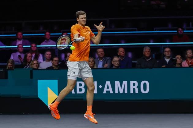 Hubert Hurckacz in action against Alexander Bublik ABN AMRO Open, Day Three, ABN AMRO Open, Rotterdam Ahoy, February 11, 2026, Rotterdam, Netherlands.