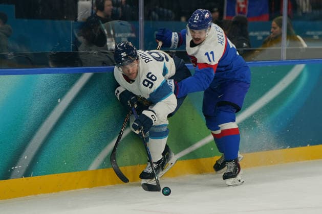 Milano Cortina, 2026 , Winter Olympic Games, Olympische Spiele, Olympia, OS Olympische Winter-Olympische spiele 2026 , Eishockey Menm Men s Preliminary Round, Finnland-Slowakei, Finland-Slowakei Ice hockey, Eishockey Arena Milano Santagiulia Mikko Rantanen, Finland, Finnland, FIN , milos kelemen SVK Photocopyright Gladys Chai von der Laage *** Milano Cortina, 2026 , Winter Olympic Games, Winter Olympic Games 2026 , Ice Hockey Men Men s Preliminary Round, Finland Slovakia, Finland Slovakia Ice Hockey Arena Milano Santagiulia Mikko Rantanen, Finland, Finland, FIN , milos kelemen SVK Photocopyright Gladys Chai von der Laage