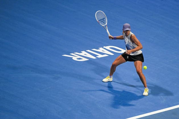 Qatar TotalEnergies Open 2026 - Day Four DOHA, QATAR FEBRUARY 11: Iga Swiatek of Poland in action against Daria Kasatkina of Australia in the Round of 16 on Day Four of the Qatar TotalEnergies Open, part of the Hologic WTA, Tennis Damen Tour, at the Khalifa International Tennis and Squash Complex on February 11, 2026 in Doha, Qatar. Doha Qatar  Copyright: xArturxWidakx originalFilename:widak-qatartot260211_npOF0.jpg
