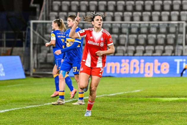 Soccer I Women I Season 2025 2026 I Bundesliga I 16 Matchday I FC Carl Zeiss Jena FC Bayern Munich I 11 02 2026 Goal celebration Jovana Damnjanovic 9, FC Bayern Munich after the goal for 2 0 Jena Ernst Abbe Sportfeld, ad hoc Arena Thüringen Germany Copyright: xLobeca InesxHähnelx