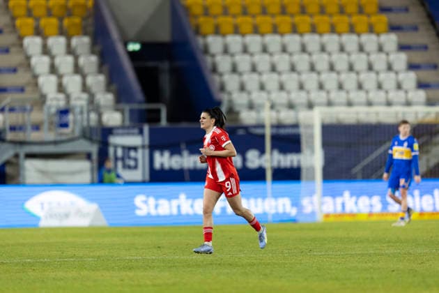 Google Pixel Frauen Bundesliga FC Carl Zeiss Jena vs FC Bayern München Jena 11 02 2026 Jovana Damnjanovi 9 FC Bayern München Google Pixel Frauen Bundesliga FC Carl Zeiss Jena vs FC Bayern München ad hoc arena im Ernst Abbe Sportfeld 11 02 2026 DFB REGULATIONS PROHIBIT ANY USE OF PHOTOGRAPHS AS IMAGE SEQUENCES AND OR QUASI VIDEO Copyright: xBEAUTIFULxSPORTS Duehringx