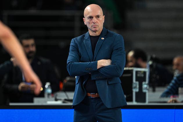 Turk Telekom v Niners Chemnitz ANKARA, TURKIYE - FEBRUARY 11: Head coach Rodrigo Pastore of Niners Chemnitz is seen during EuroCup Basketball match between Turk Telekom and Niners Chemnitz in Ankara, Turkiye on February 11, 2026. Akin Celiktas Anadolu Ankara Turkey. Editorial use only. Please get in touch for any other usage.  Copyright: x2026xAnadoluxAkinxCeliktasx
