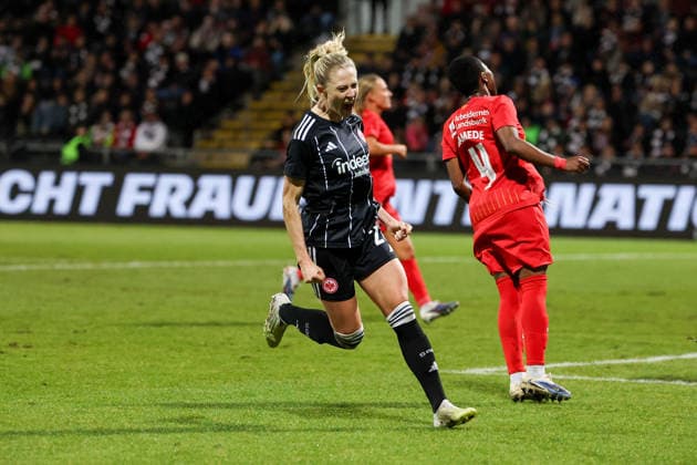 FBL UEFA Women™s Europa Cup 2025 26 Eintracht Frankfurt Nordsjaelland Rebecka Blomqvist Eintracht Frankfurt scores the goal to 2 0, celebrate during the Women™s Europa Cup match between Eintracht Frankfurt and Nordsaelland at Stadion am Brentanobad in Frankfurt am Main, Germany, February 11, 2026 Copyright: JoaquimxFerreira