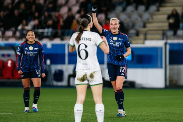LEUVEN, BELGIUM FEBRUARY 11: Frida Maanum (Arsenal WFC, 12) celebrates after scoring the 0:1 during the UEFA Women™s Champions League match between OH Leuven and Arsenal WFC at the King Power at Den Dreef Stadion on February 11, 2026 in Leuven, Belgium. Copyright: xNatachaxFreisenx