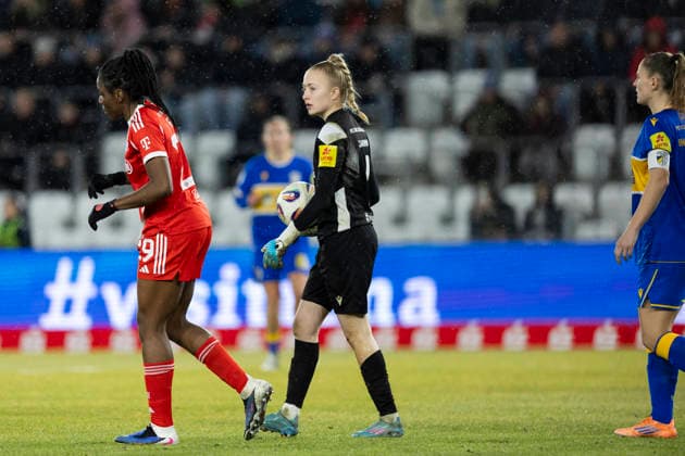 Google Pixel Frauen Bundesliga FC Carl Zeiss Jena vs FC Bayern München Jena 11 02 2026 Jasmin Janning 1 FC Carl Zeiss Jena Google Pixel Frauen Bundesliga FC Carl Zeiss Jena vs FC Bayern München ad hoc arena im Ernst Abbe Sportfeld 11 02 2026 DFB REGULATIONS PROHIBIT ANY USE OF PHOTOGRAPHS AS IMAGE SEQUENCES AND OR QUASI VIDEO Copyright: xBEAUTIFULxSPORTS Duehringx