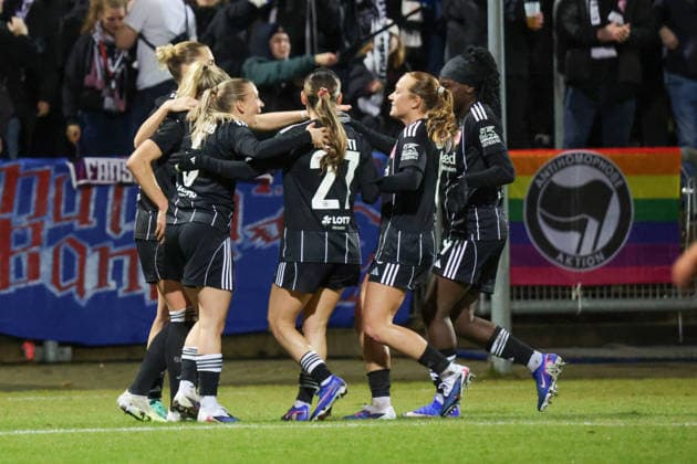 11 02 2026, xgrfx, Football UEFA Women s Europa Cup 1 4 Final, Eintracht Frankfurt FC Nordsjaelland v l Tor, Rebecka Blomqvist Eintracht Frankfurt DFL DFB REGULATIONS PROHIBIT ANY USE OF PHOTOGRAPHS as IMAGE SEQUENCES and or QUASI VIDEO Stadion am Brentanobad