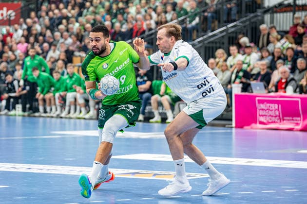 Handball Bundesliga HSG Wetzlar Füchse Berlin, 11 02 26 Philipp Ahouansou HSG Wetzlar, 19 Max Darj Füchse Berlin, 5 Handball Bundesliga HSG Wetzlar Füchse Berlin Wetzlar, 11 02 26 Copyright: xBEAUTIFULxSPORTS Roeczeyx