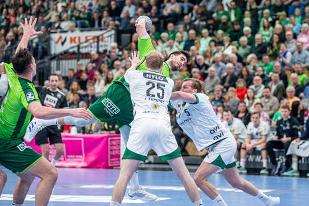 Handball Bundesliga HSG Wetzlar Füchse Berlin, 11 02 26 Filip Vistorop HSG Wetzlar, 4 , Matthes Langhoff Füchse Berlin, 25 , Max Darj Füchse Berlin, 5 Handball Bundesliga HSG Wetzlar Füchse Berlin Wetzlar, 11 02 26 Copyright: xBEAUTIFULxSPORTS Roeczeyx