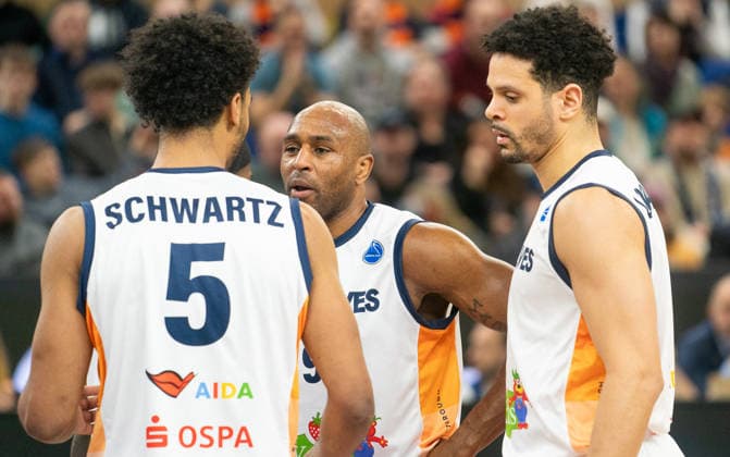 11 2 2026, Basketball, Men, FIBA Europe Cup, Season 2025 26, 2 Group Stage, Group K, Matchday 6, Rostock Seawolves UCAM Murcia, DÂ Shawn Schwartz Rostock Seawolves, left , DeAndre Lansdowne Rostock Seawolves, center and Dominic Lockhart Rostock Seawolves, right are disappointed Rostock Stadthalle Mecklenburg Vorpommern Germany