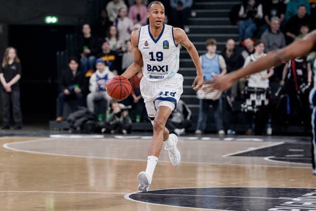 Germany Basketball EuroCup Season 2025 26 18 Matchday Veolia Towers Hamburg vs BAXI Manresa Inselpark Arena Hamburg Louis Olinde BAXI Manresa, 19 Copyright: xStefanxTrochax
