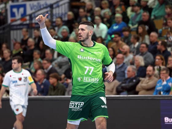 11 02 2026, xovx, Handball Daikin Handball Bundesliga, HSG Wetzlar Füchse Berlin Cheers for Stefan Cavor HSG Wetzlar Wetzlar Buderus Arena Hessen Germany EN