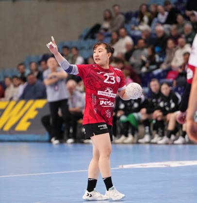 Handball I Women I Season 2025 2026 I 1 HBF I 17 Matchday I VFL Oldenburg Thüringer HC I 11 02 2026 Natsuki Aizawa 23, Thüringer HC Oldenburg Kleine EWE Arena Niedersachsen Germany Copyright: xLobeca JonasxBoningx